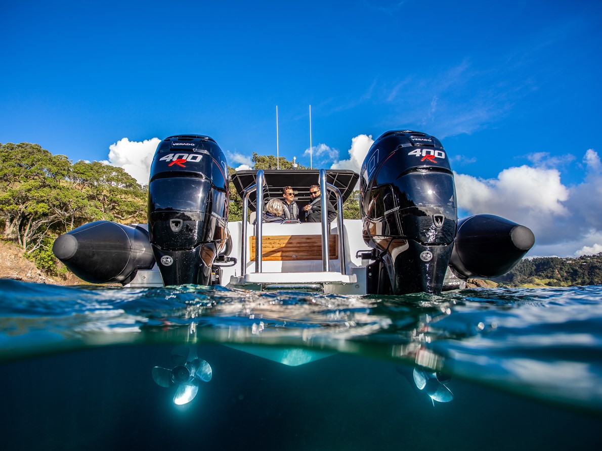 WALK THROUGH SWIM PLATFORM FOR TWIN OUTBOARD CONFIGURATION